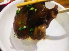 -多嘴肉蟹煲(华联店)