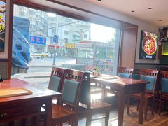 -东大桥小国抻面烧烤(长通路店)