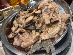 -肖肖酸萝卜鱼火锅(总店)