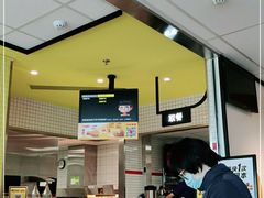 -麦当劳(普陀香溢花城店)