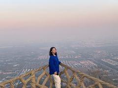 -鬼笑石后山停车场