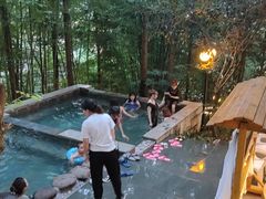 -花水湾第一村温泉大酒店