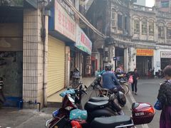 -海口骑楼小吃街