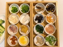 -云南荟·湖畔领宴(领事馆店)