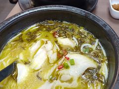 -灵芝妹子海鲜米线(香炉礁山姆店)