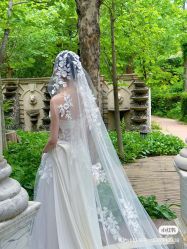 -拉瑞娜LaReine婚纱礼服高级定制