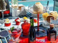 -瑰丽酒店·海吧·天际下午茶·现场DJ·天台酒吧