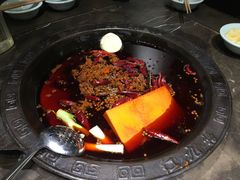 -红九格老火锅(三峡广场店)