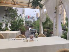 -春树下·树屋花房西餐厅(罍街AS1980店)