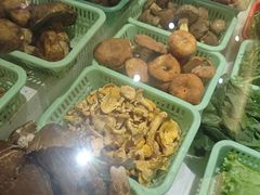 -野菌园·野生菌火锅首创第一家(关兴路总店)