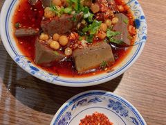 -肖四女乐山跷脚牛肉(世博源店)