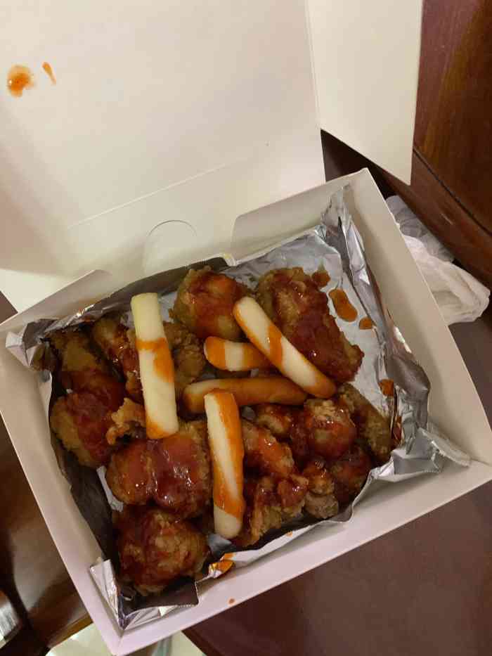 三个先生的韩国炸鸡-"点的外卖,送餐准时.吃的炸鸡,蜂蜜芥末.