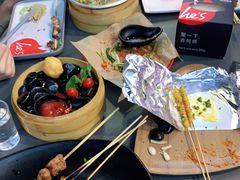 -何师烧烤Pro ·江湖川菜·小龙虾·精酿(太古里旗舰店)
