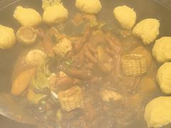 -鱼窝棚柴火铁锅炖(富山屯店)