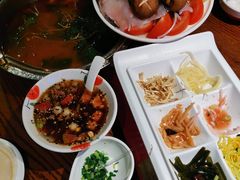 -包整·丝娃娃(一览甲秀楼风景店)