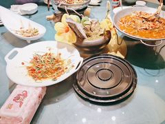 -呷湘厨·鱼汤捞饭·剁椒鱼头·辣椒炒肉(国家会展中心店)