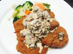 -Geneva日内瓦餐厅(西郊宝成花苑店)