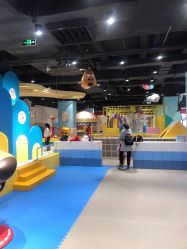 -汤姆猫亲子乐园(保利Mall店)