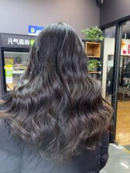 -藤野造型烫染·漂发