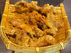 -爆炸头阿姨小四川正宗川味小吃(无任何分店)