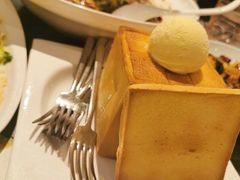 -港丽餐厅(高德置地店)