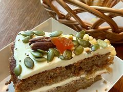 胡萝卜核桃蛋糕-麦田工坊(月湖店)