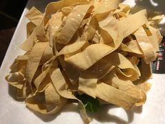 油豆皮-唇辣号重庆老火锅(燕郊鑫乐汇店)