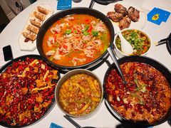 -本来精品川菜(嘉里中心店)