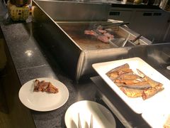 自助取餐区-OPEN開全日自助餐厅·牛肉火锅·海鲜(佛山希尔顿酒店)