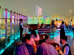 -VENU+海景酒廊