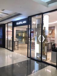 -法国娇兰精品店