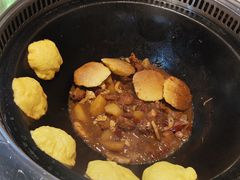 -哈尔滨烧烤·山河村铁锅炖(交大店)