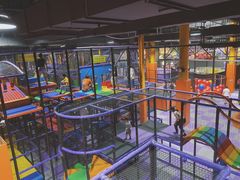-Tenker Club弹刻极限主题公园 · 蹦床 · 团建 · 生日派对(大关店)