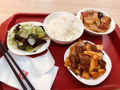 -来必堡(娄山关路店)