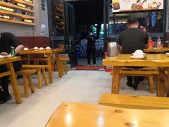 大堂-探唐烧烤(棠东店)