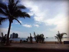 -三亚湾海居铂尔曼度假酒店