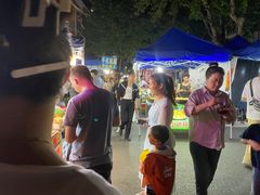 -吴山路夜市