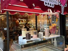 -上海和平饭店维克多咖啡厅 Victor's
