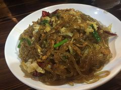 泡菜苕粉肉丝-陈帅夜排档·龙虾·炒菜·烤串(世茂店)