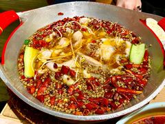水煮江团-渝信川菜 · 川味家常菜(财富购物中心店)