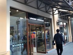 -UNDER ARMOUR(八达岭奥莱店)