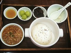 -蟹上黄·蟹黄面·江南糖水(人民广场店)