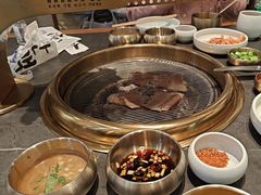 -韩白山·朝鲜族烤牛肉·酱蟹(长宁龙之梦店)
