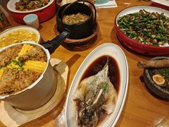 -有红鸡毛店·川菜(建设路店)