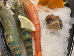 -领鲜活海鲜榴莲自助火锅(东门店)