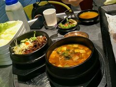 -烤路里·韩国品质自助烤肉(石路天虹4号店)