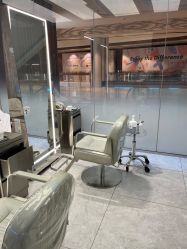 -PE SALON