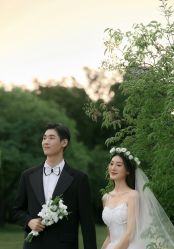 -喜爱高定婚纱摄影
