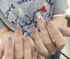 -LILY NAILS美甲美睫