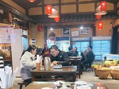 -富正毅三下锅·湘西韵味(天门山索道店)
